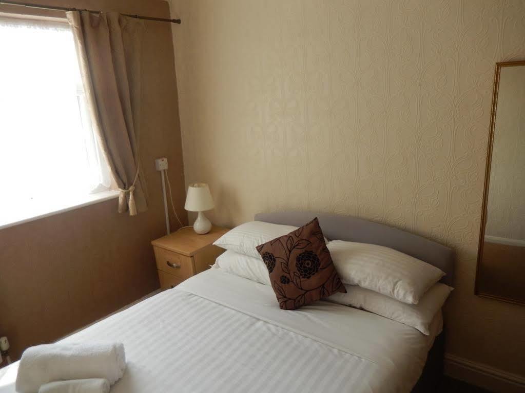 The Oasis Hotel Лландидно Экстерьер фото